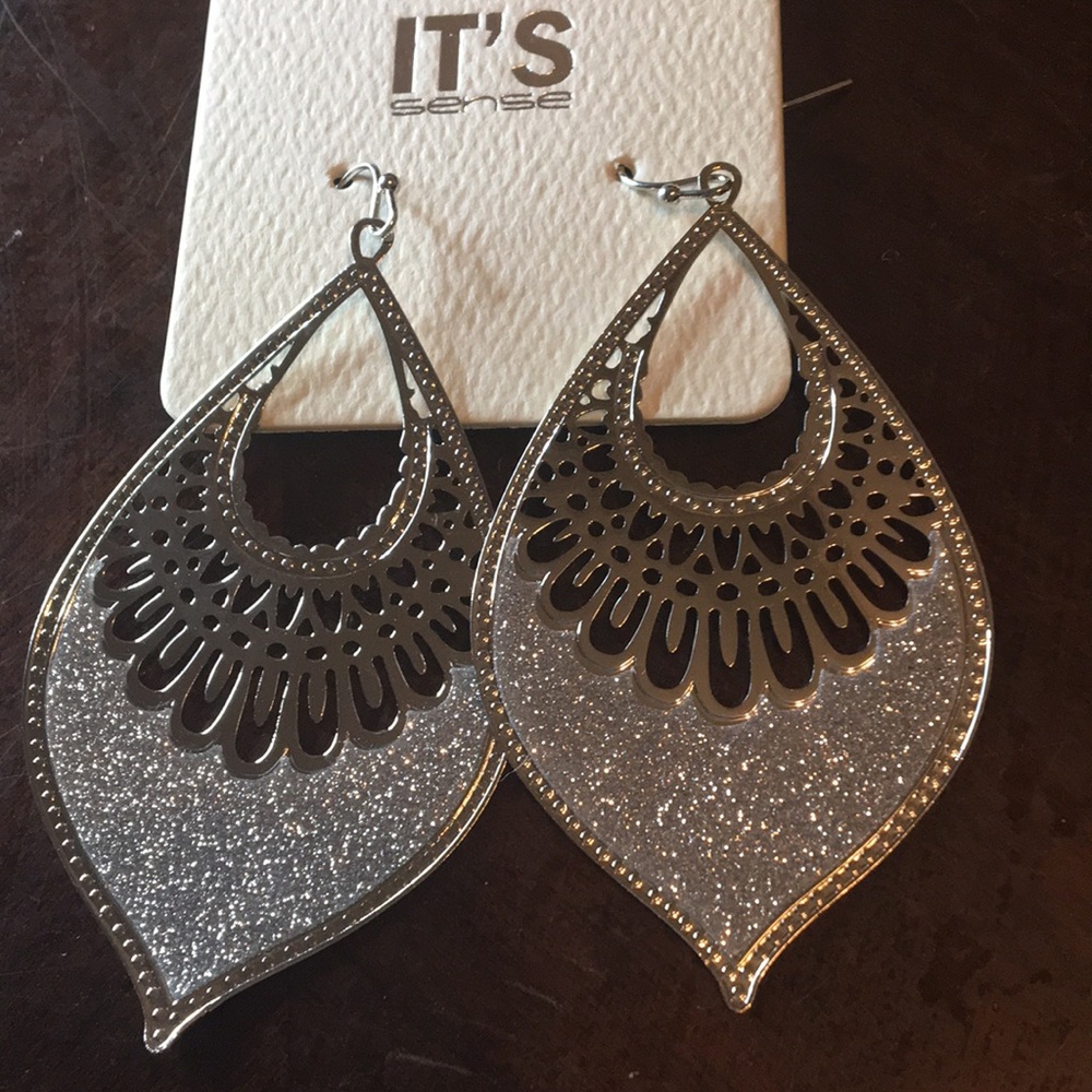 Glitter sparkle tear drops